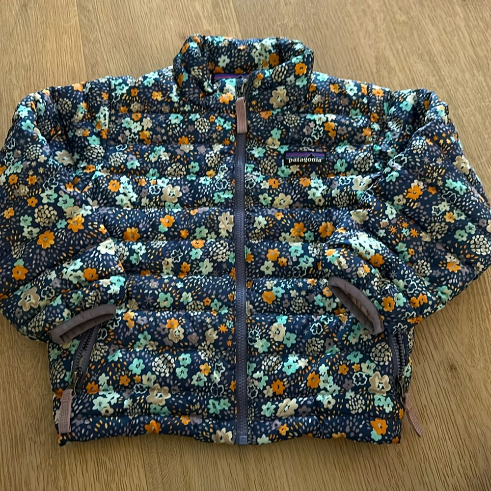 Patagonia girls 3T puffer